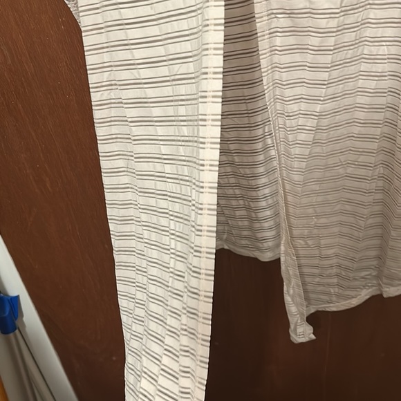 Lululemon Open Back Tank - Picture 7 of 7